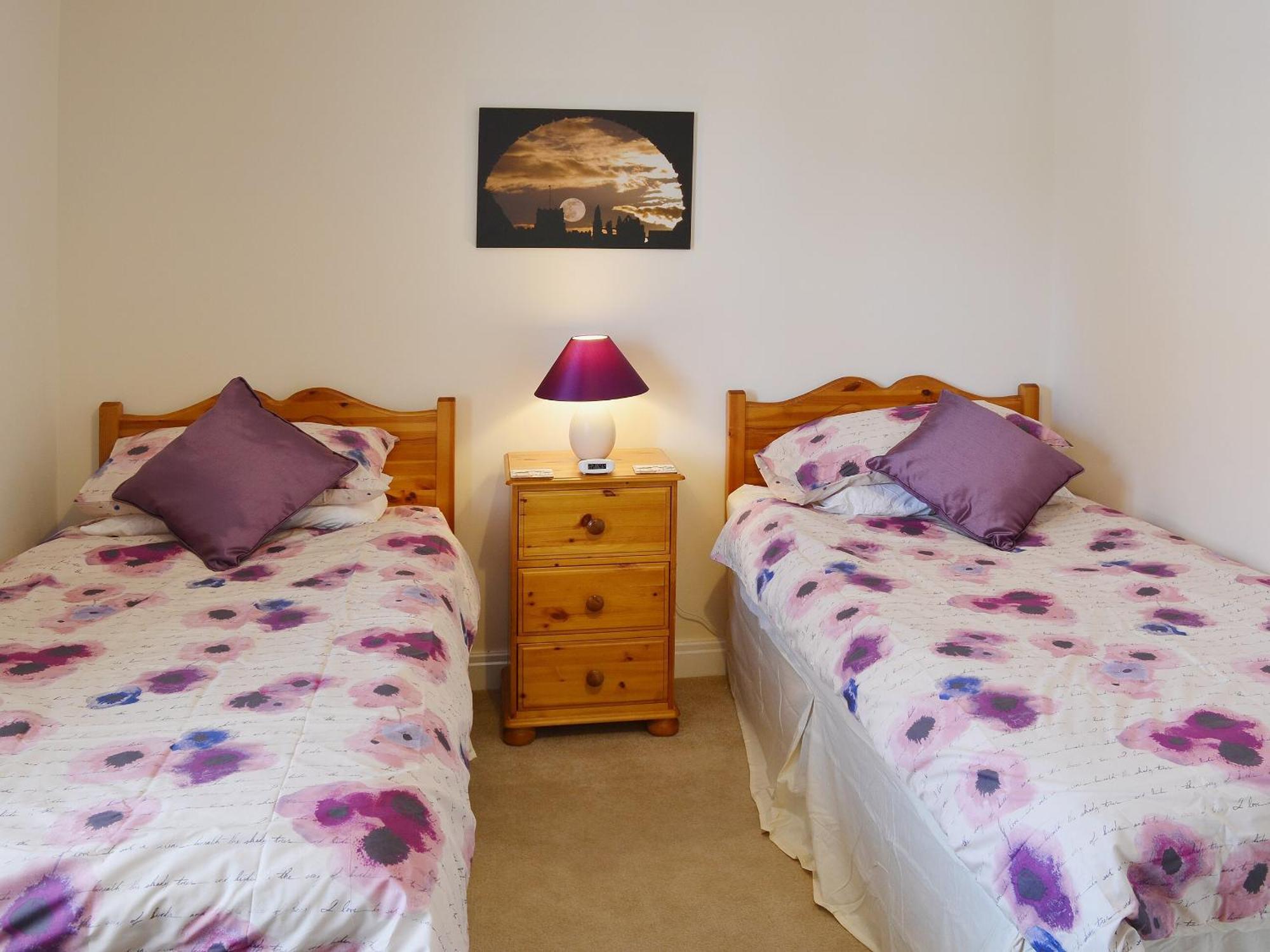 Picturesk Villa Уитби Екстериор снимка